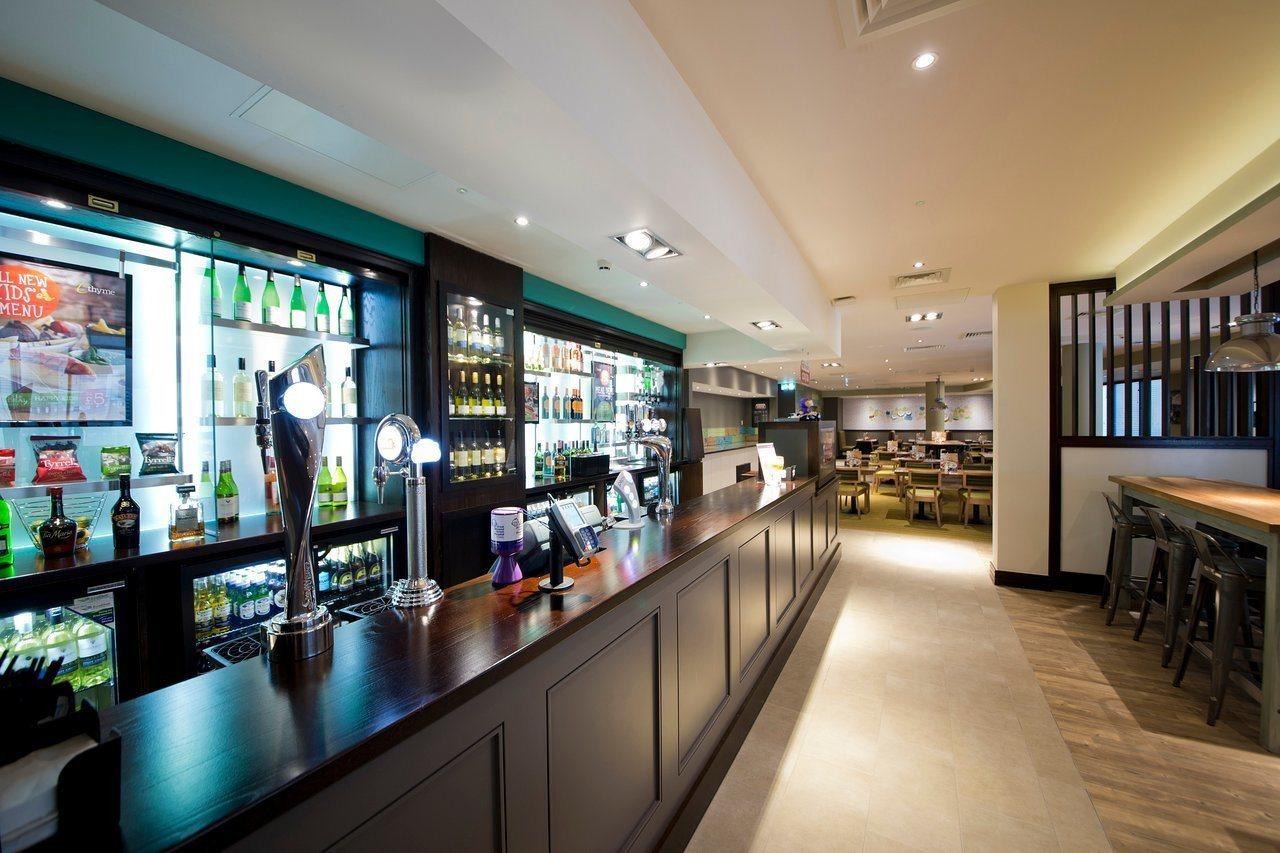Premier Inn Edinburgh City Centre Royal Mile — Photos 1